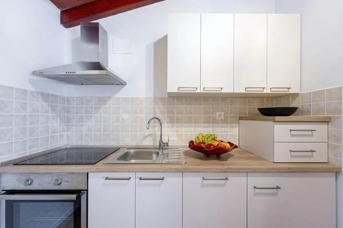 Casa Arti In Pula - Haus Fuer 2-4 Personen Villa 0*,  Croatia